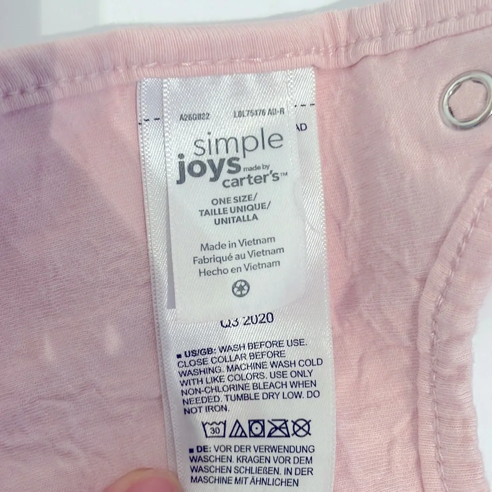 Carter's bib - Picture 3 of 4